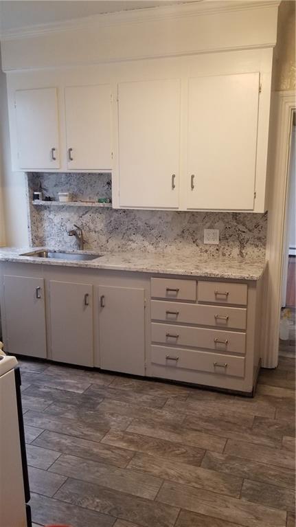 Foto del edificio - 2215 Cranston St