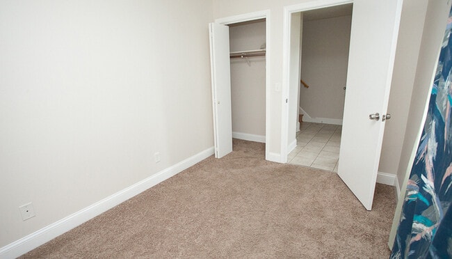 Foto del edificio - 1233 Old Furnace Rd