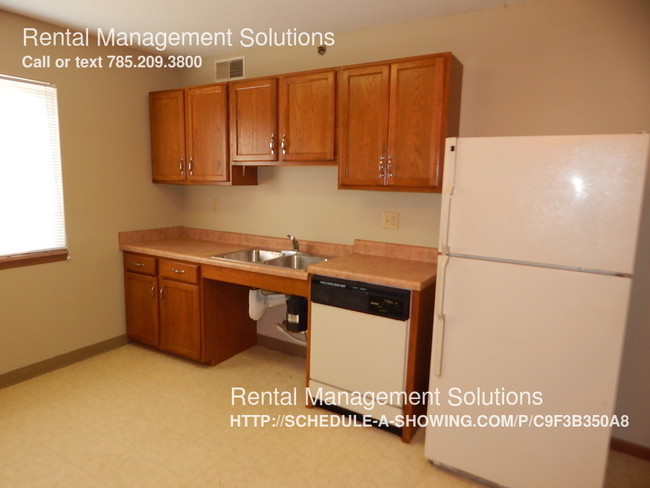Foto del edificio - Washburn Place Apts - 2 BR 1 Bath