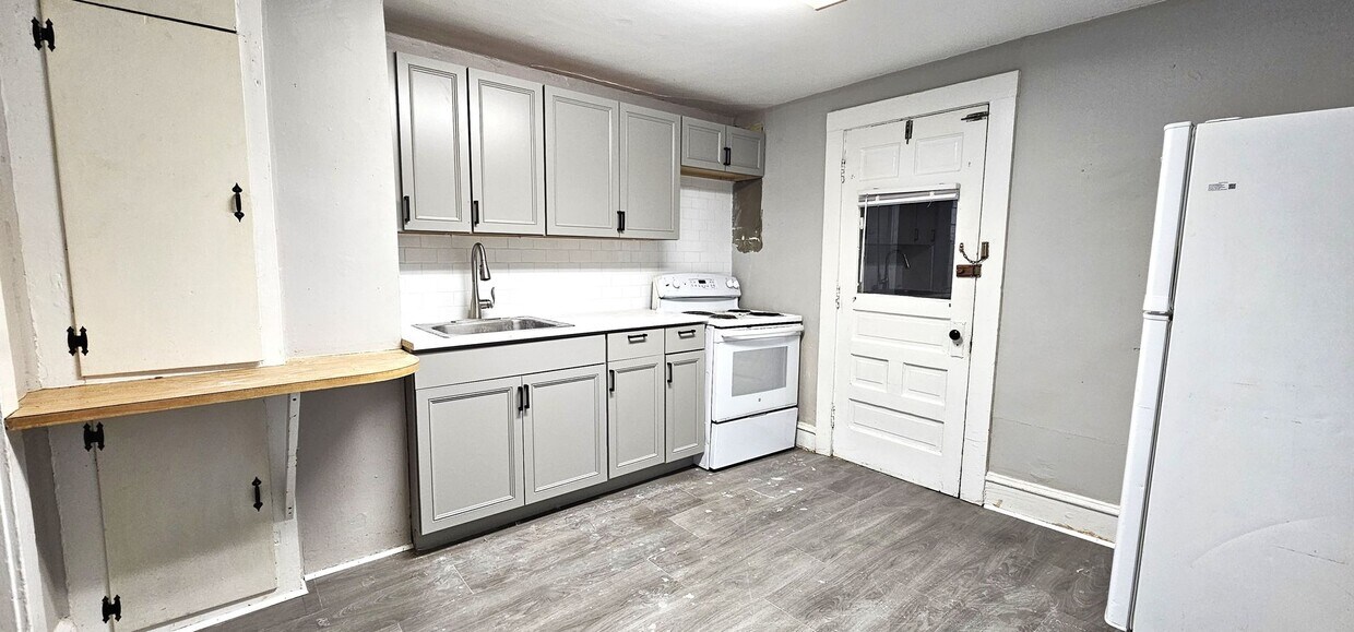 Foto principal - 540 St Paul St