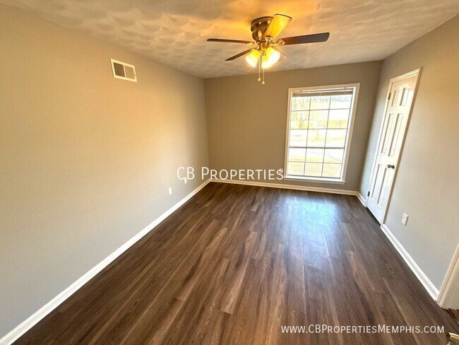 Foto del edificio - 3496 Lynchburg St