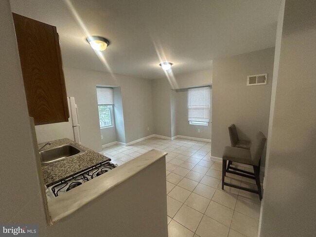 Foto del edificio - 531 Brinton St