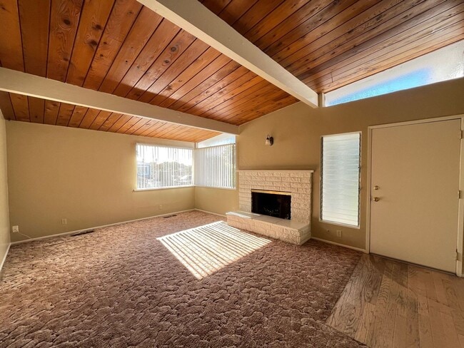 Building Photo - 1093 Brighton Ave