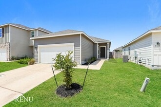 Building Photo - 5139 Firefly Hls Building Photo - 5139 Firefly Hls