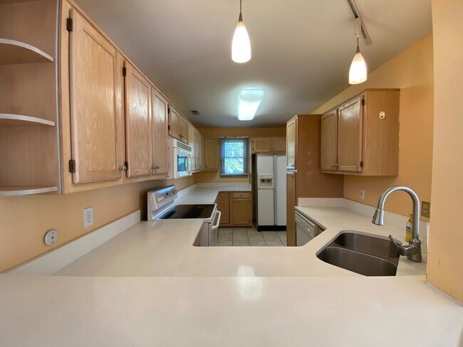 Foto del edificio - Your Ideal Coastal Retreat in Virginia Bea...
