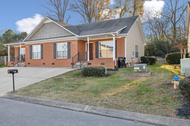 Building Photo - 730 Cobblestone Dr