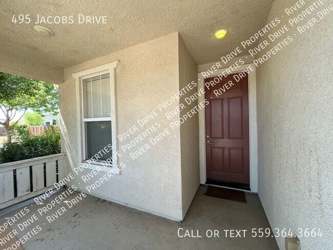 Building Photo - Perfect Merced Home Ready and Reduced!