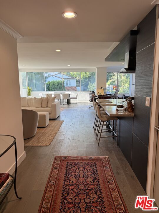 Foto del edificio - 865 Comstock Ave