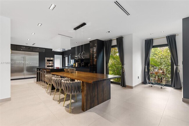 Foto del edificio - 63 SW 31st Rd