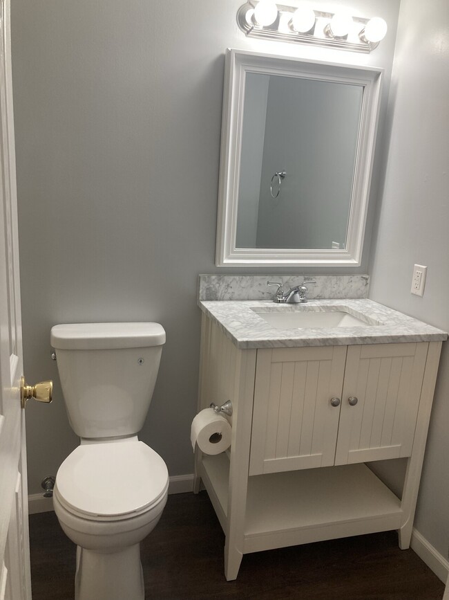 Building Photo - Carmichael Properties, LLC. 1301