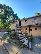Building Photo - 5400 Roswell Rd