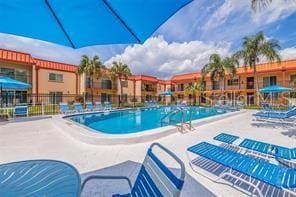 Building Photo - 10365 Paradise Blvd