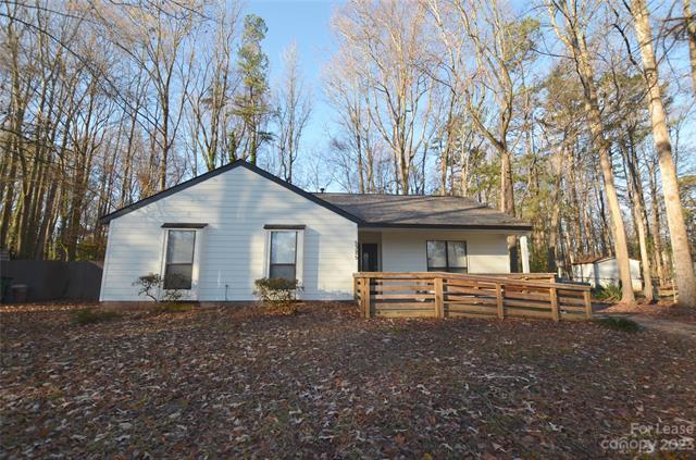 Building Photo - 5325 Great Wagon Rd