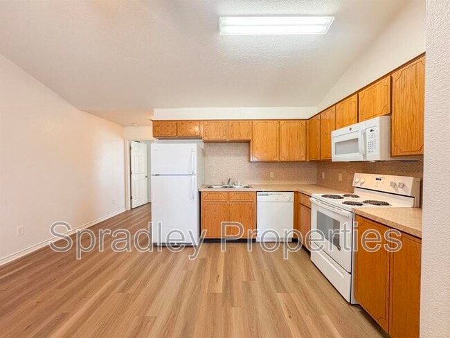 Foto del edificio - 117 Lacey Lou Ln