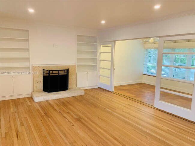 Building Photo - 1244 S Alhambra Cir