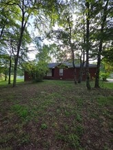 Building Photo - 120 Coffman Dr
