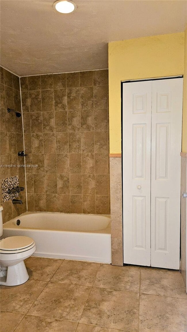 Building Photo - 10351 SW 49th St