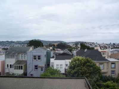 Foto del edificio - 725 Monterey Blvd