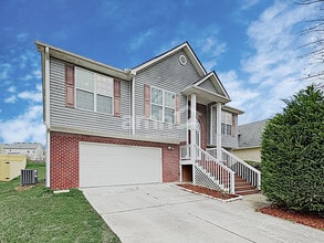 Building Photo - 2383 Temple View Dr