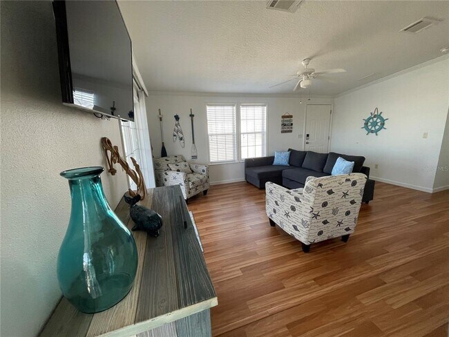 Foto del edificio - 3687 Blueberry Ln