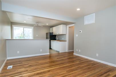 Building Photo - 650 N 300 W