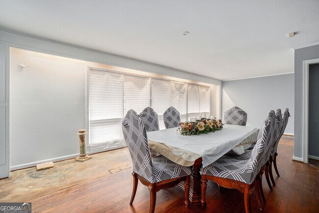 Foto del edificio - 3382 Bobolink Cir SW