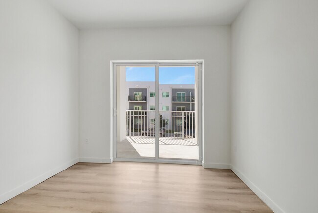 Foto del edificio - 1710 N J Ter