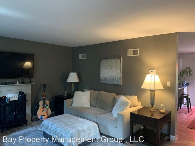 Building Photo - 2 br, 1.5 bath House - 26 Laurel Ridge