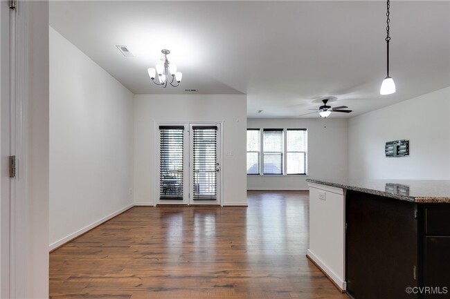 Building Photo - 5607 Benoni Ct