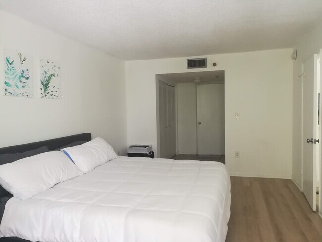 Foto del edificio - 800 N Miami Ave