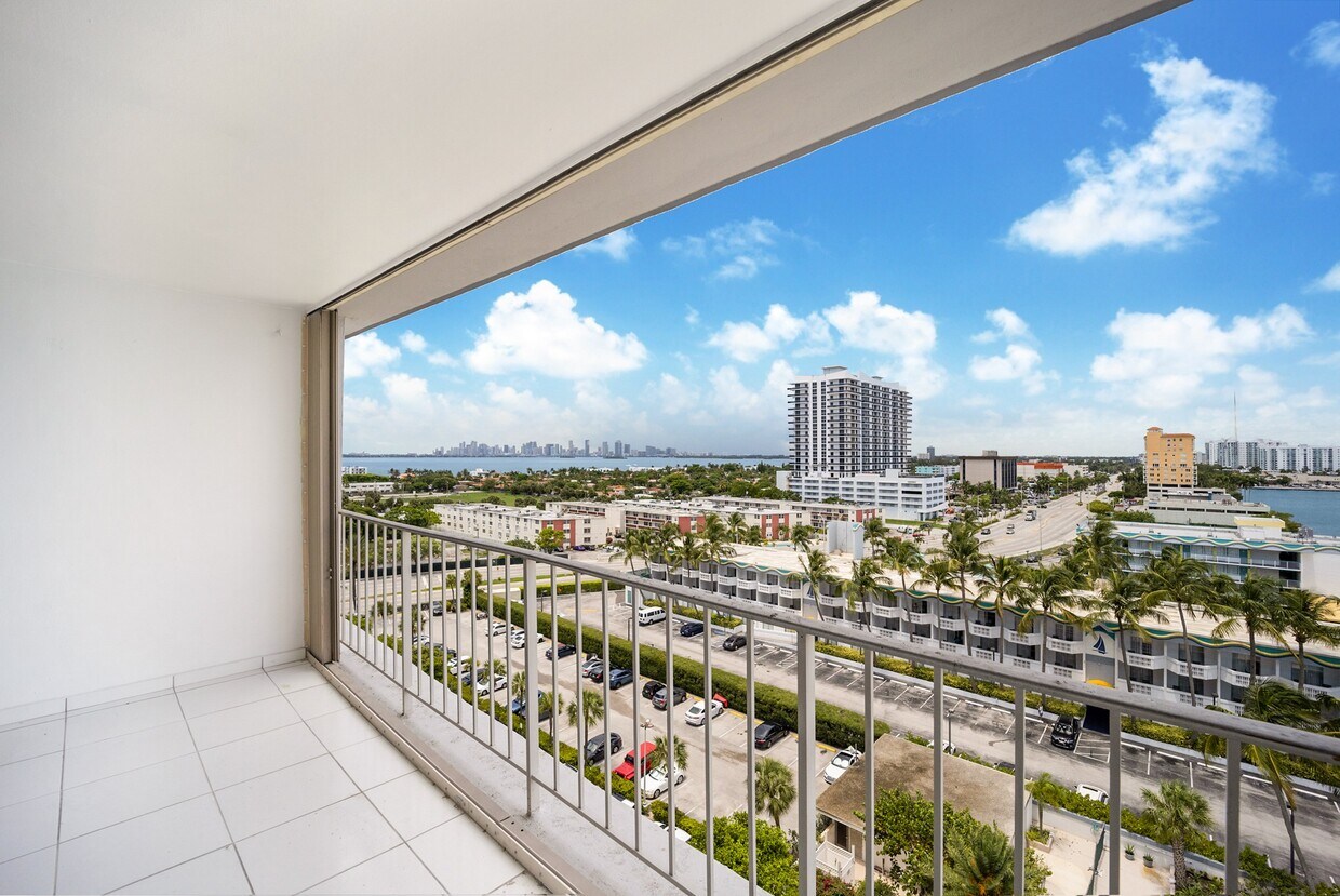 1865 79th Street Causeway, North Bay Village, FL 33141 Condo for Rent