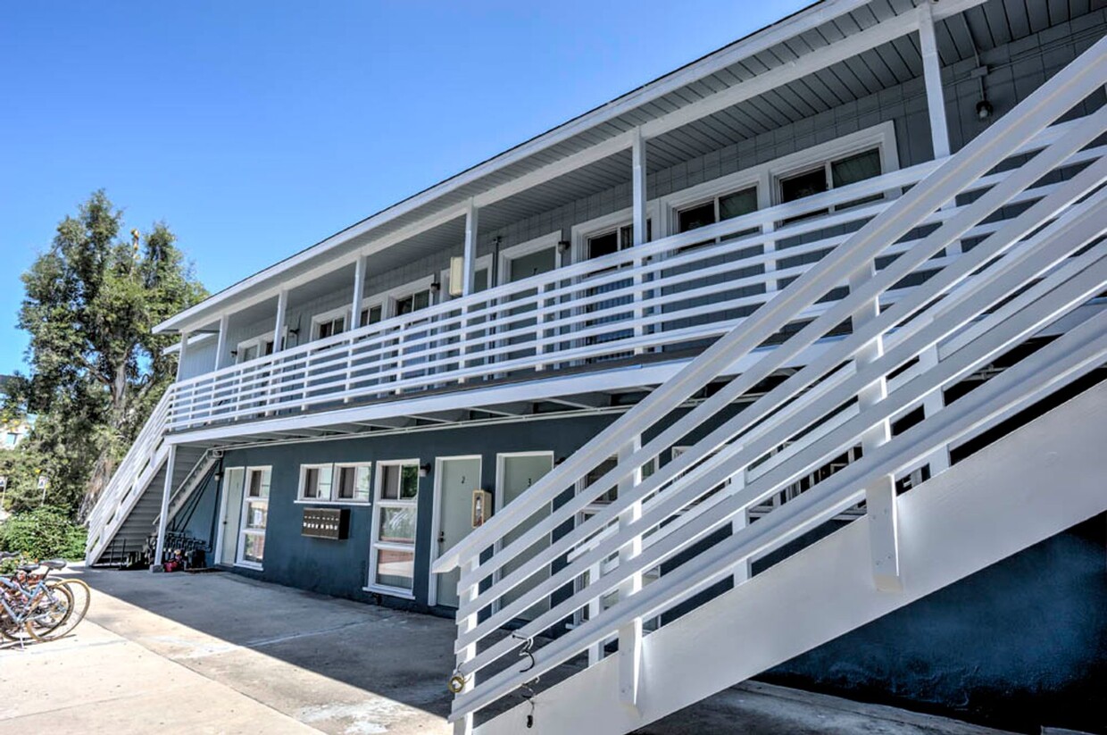 Building Photo - Aztec Lofts Apartments