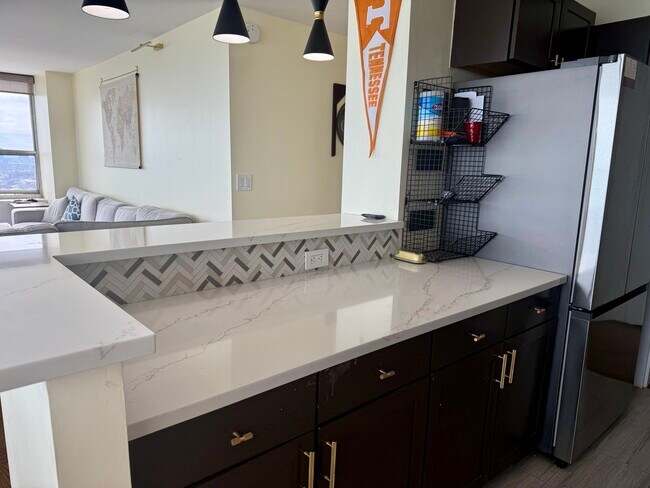 Foto del edificio - 655 W Irving Park Rd