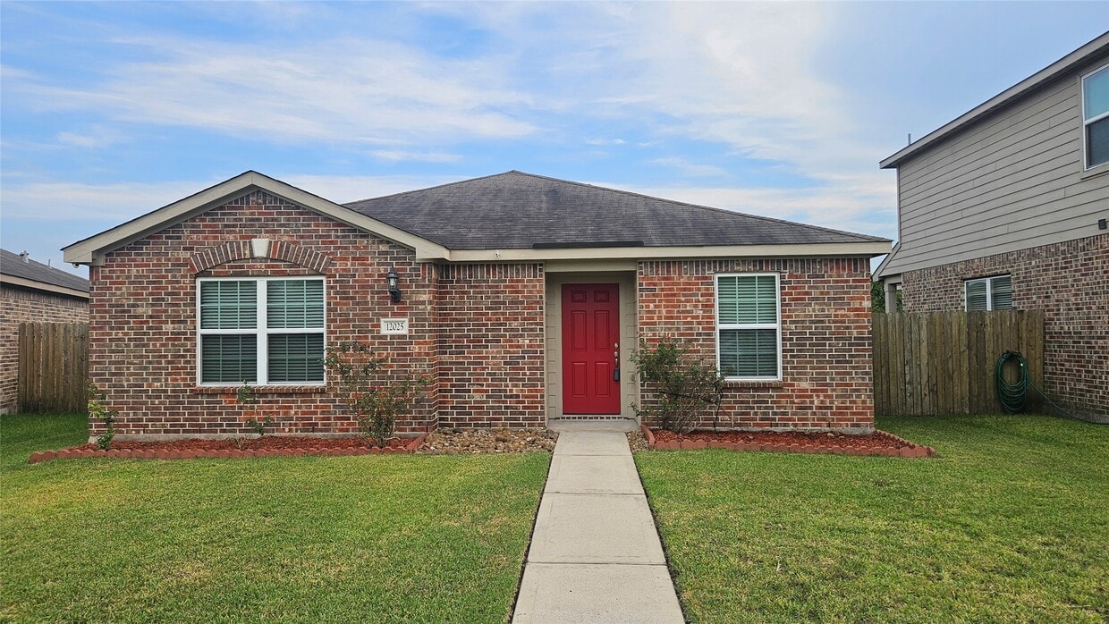 Foto principal - 12025 Windage Dr