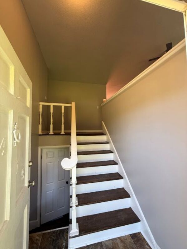 Foto del edificio - 3419 Grassfort Dr SW