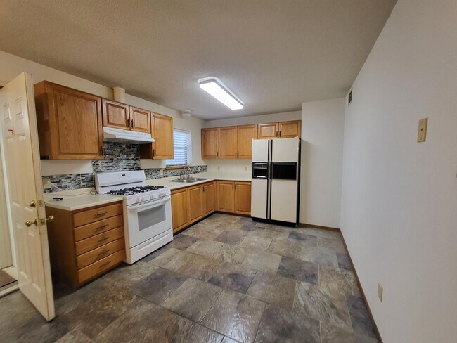 Foto del edificio - 25 Windsong Ln