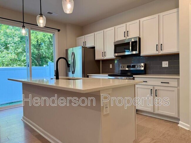 Building Photo - 5308 Somerset Hill Ln