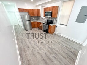 Building Photo - 2507 N 19th St