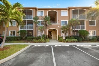 Building Photo - 1835 Florida Club Cir