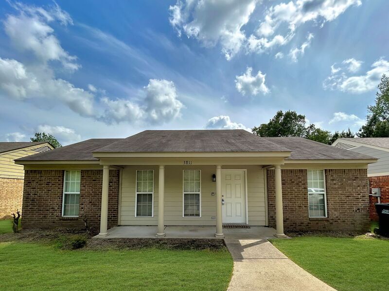 3811 Stateline Rd W, Southaven, MS 38671 House Rental in Southaven