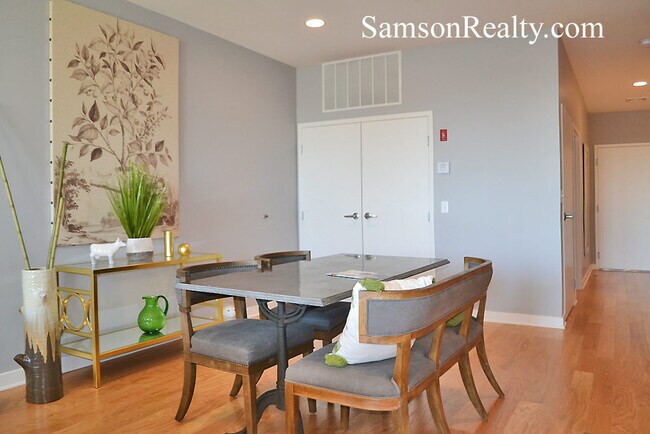 Building Photo - 44 Hospital St