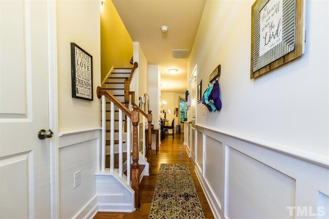 Photo - 922 Saratoga Dr Townhome