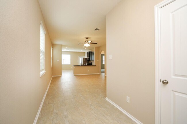Foto del edificio - 3606 Carolina Canyon Ct