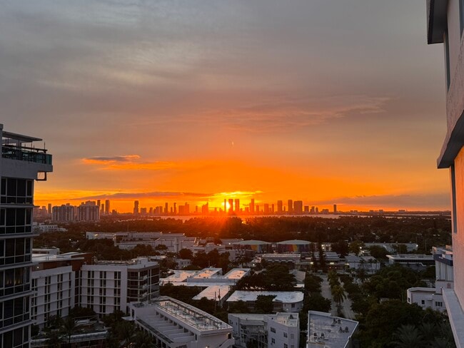 Photo - 2401 Collins Ave Apartment