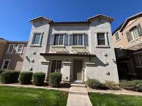 Building Photo - 4062 E Windsor Dr