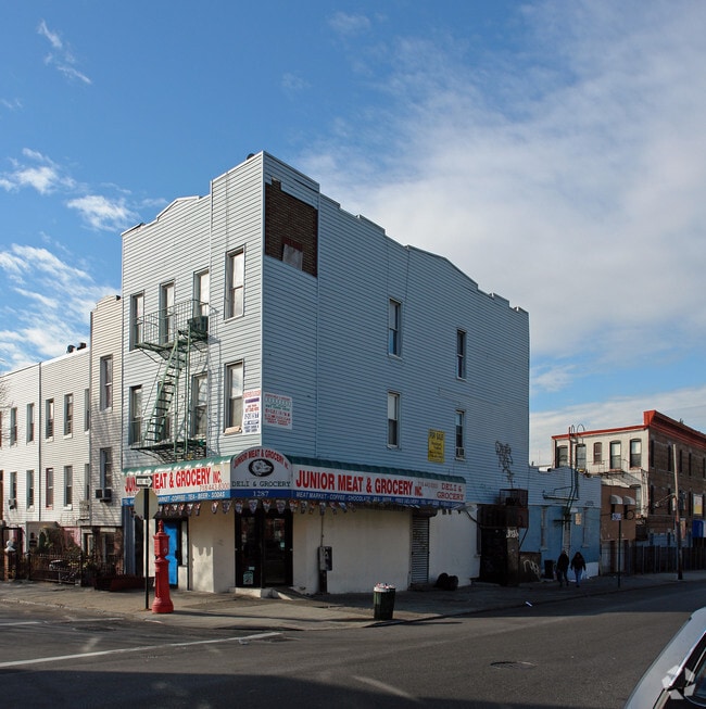 Building Photo - 628 Knickerbocker Ave