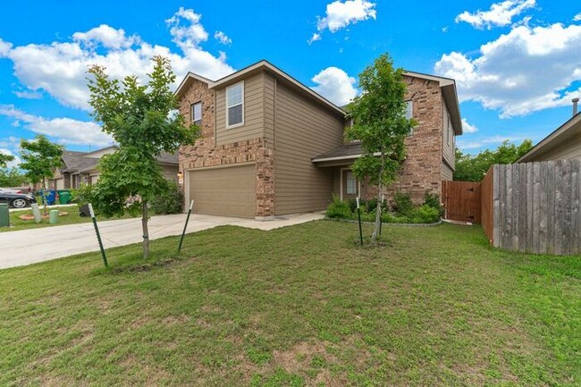 Building Photo - 2907 Sunset Bend, San Antonio TX 78244