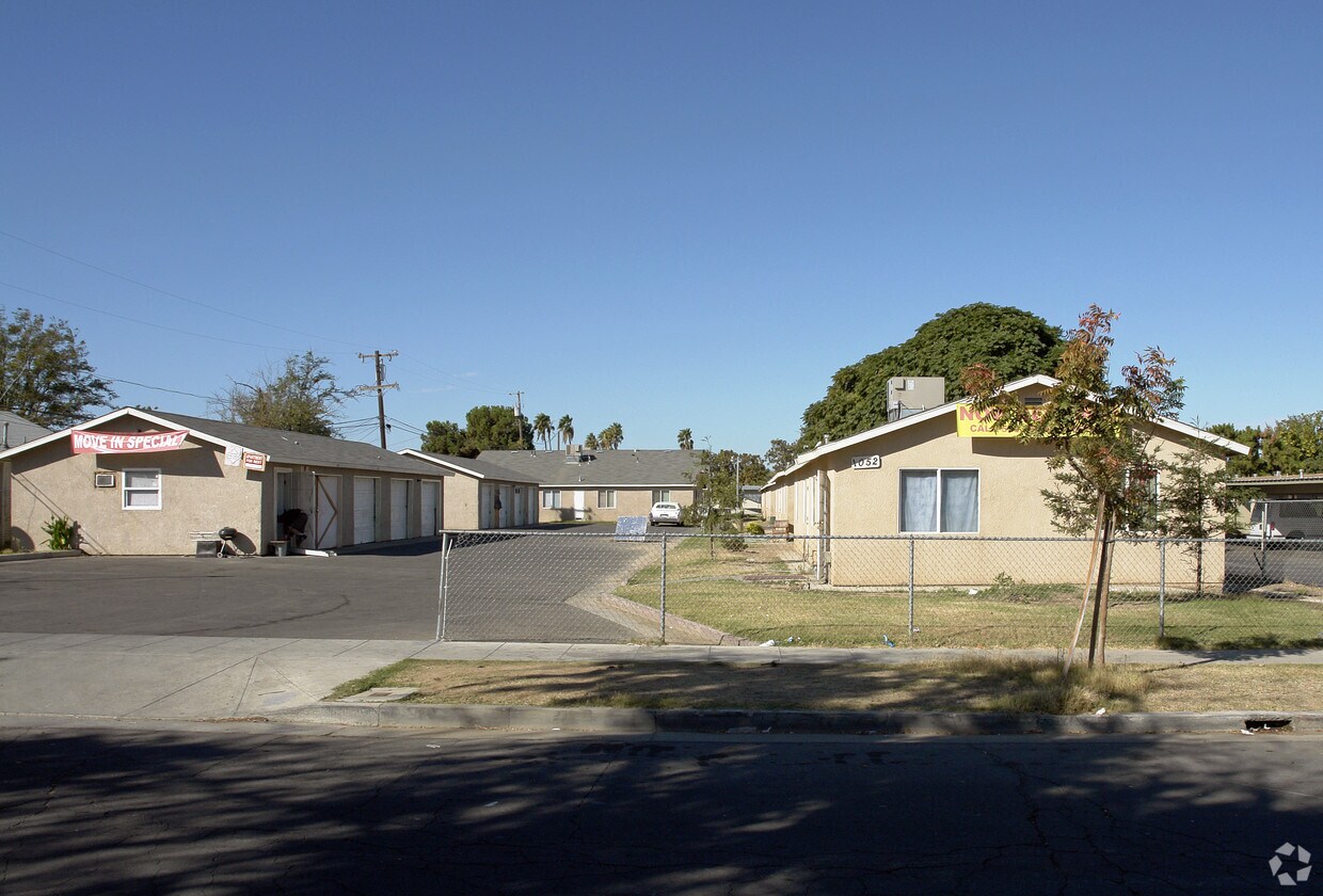 Building Photo - 1052 S 8th St