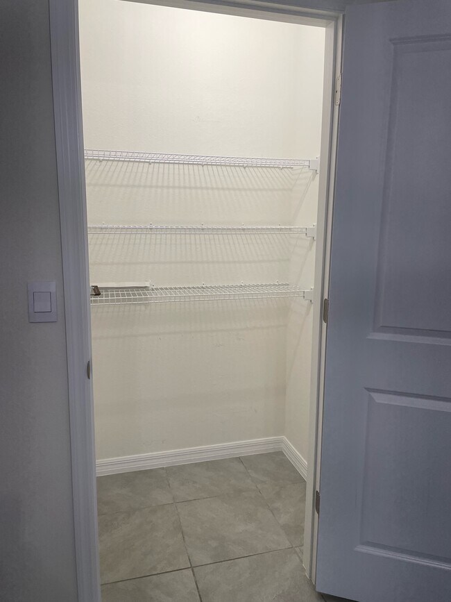 Second Pantry - 5440 Oxford Gray Rd