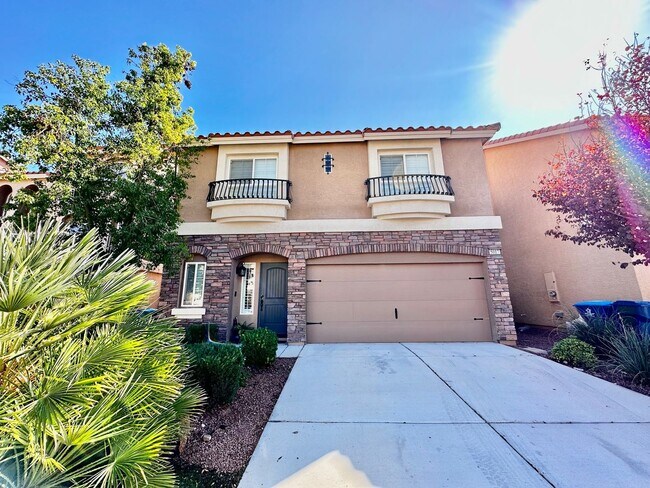 Building Photo - Spacious 4 Bedroom in Highlands Ranch